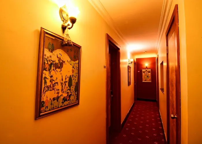 Santa Ottoman Hotell 3*