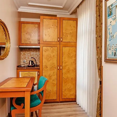 Hotel Santa Ottoman 3*