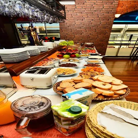 Hotel Santa Ottoman 3*