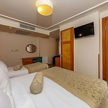 Hotel Santa Ottoman 3*