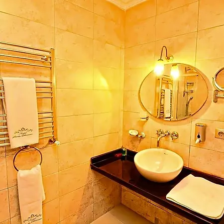 Santa Ottoman Szálloda 3*