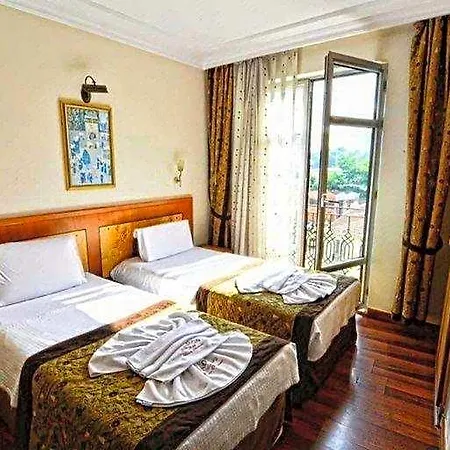 Santa Ottoman Hotel