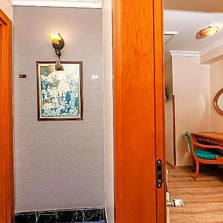 Santa Ottoman Szálloda 3*