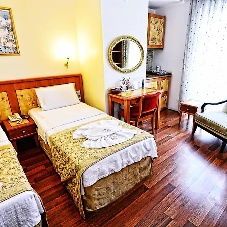 Santa Ottoman İstanbul