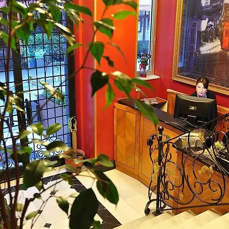 Santa Ottoman Hotell 3*